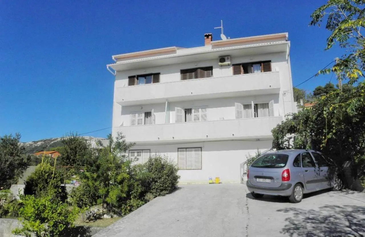 Apartments With A Parking Space Banjol, Rab - 22422 Rab Town