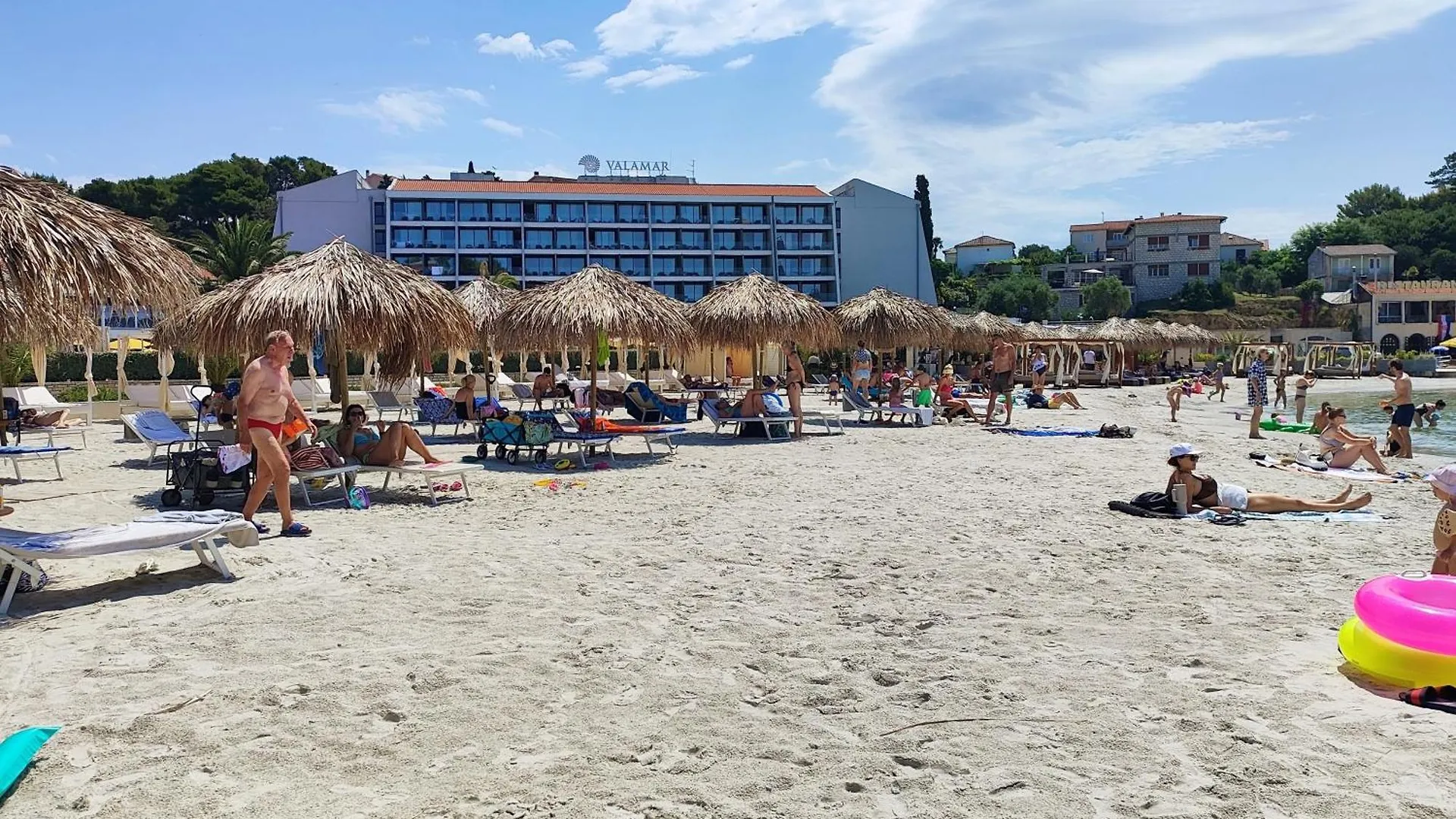 Apartments With A Parking Space Banjol, Rab - 22422 Rab Town 0*,  Croatia